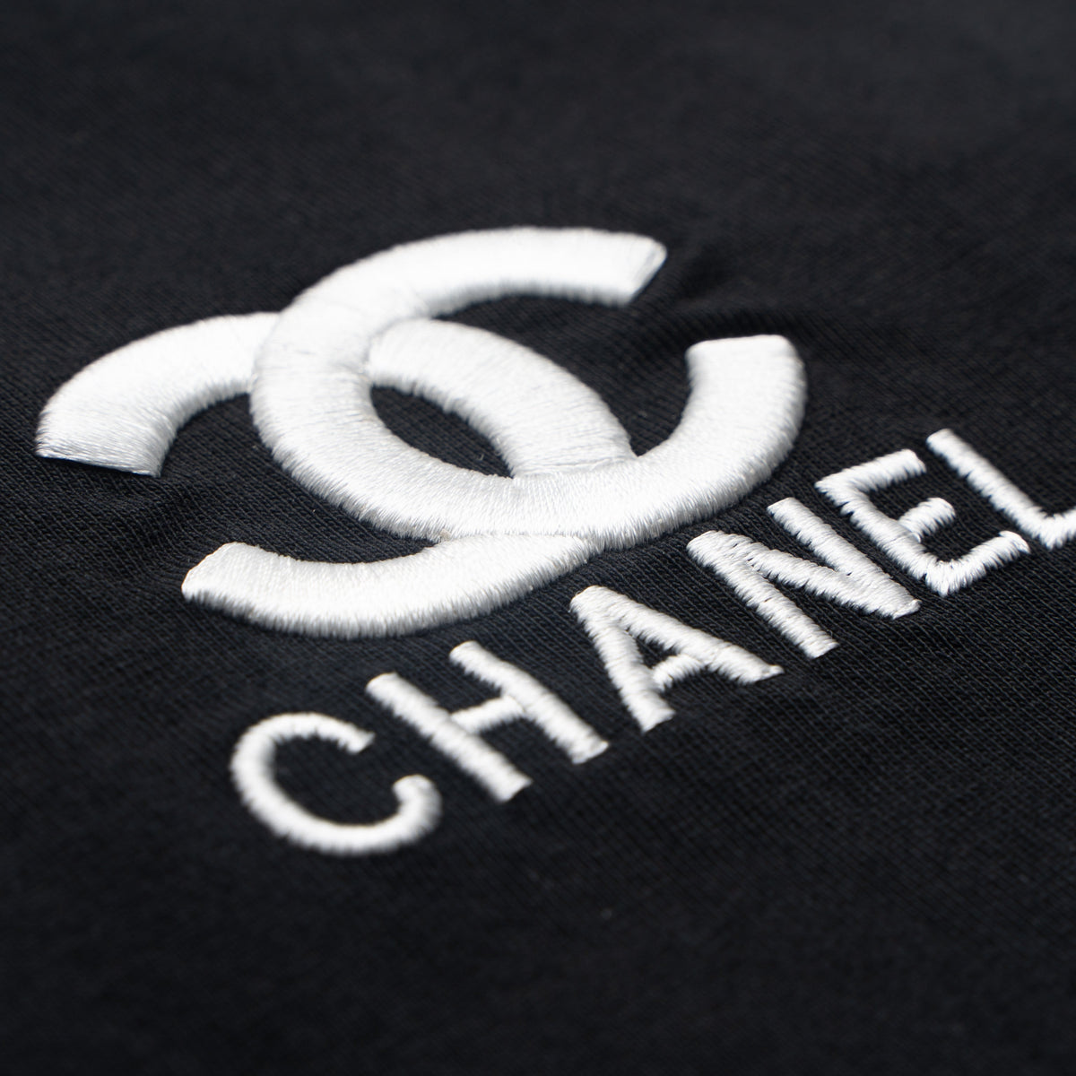 Printed T-Shirt: High-End Fashion Statement-1102