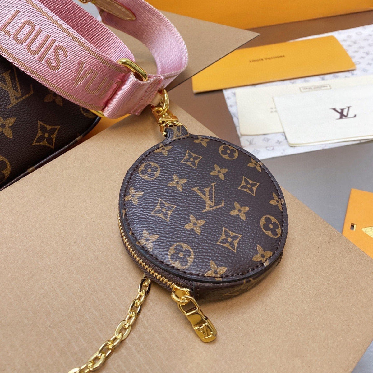 Exquisite leather bags-539