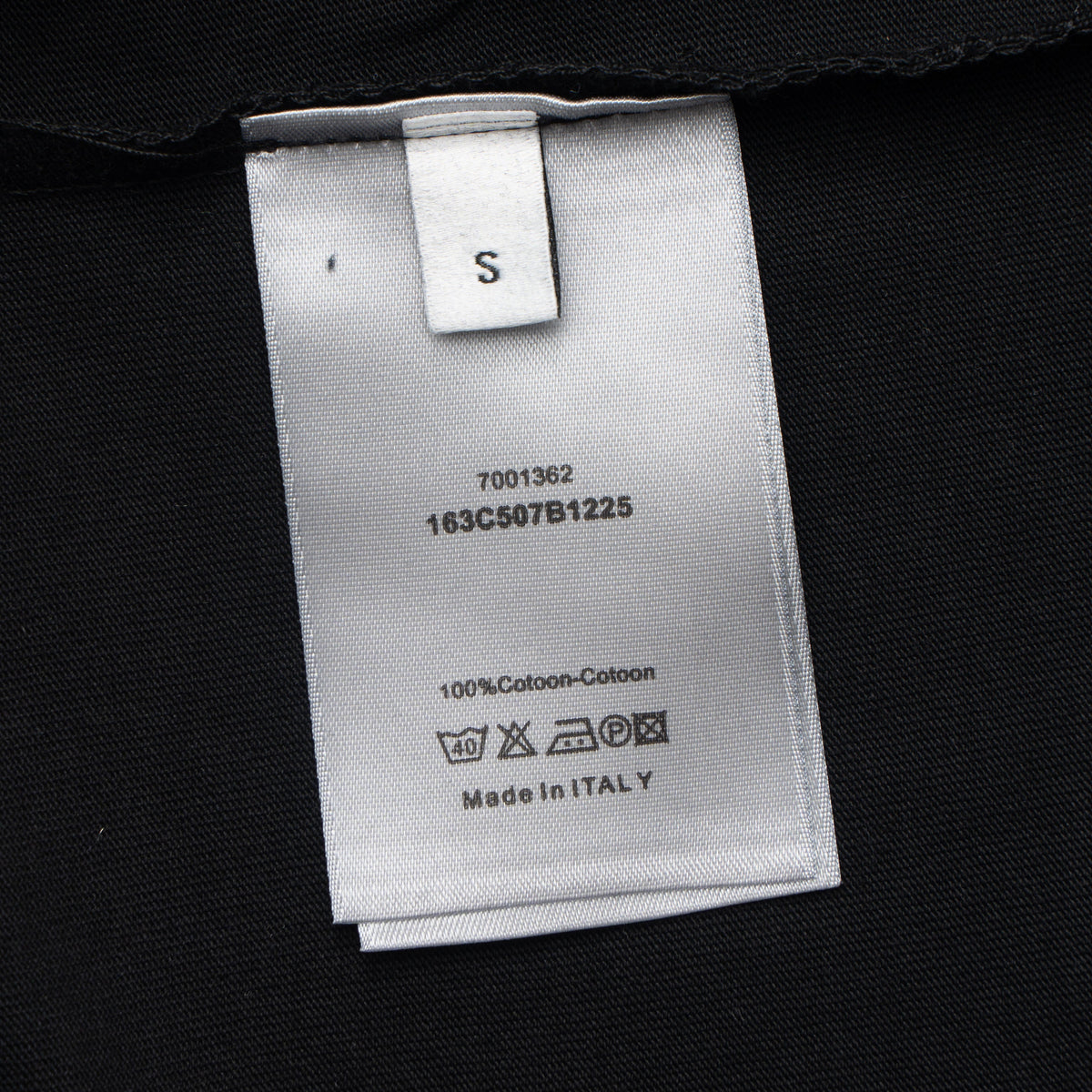 Printed T-Shirt: High-End Fashion Statement-1069