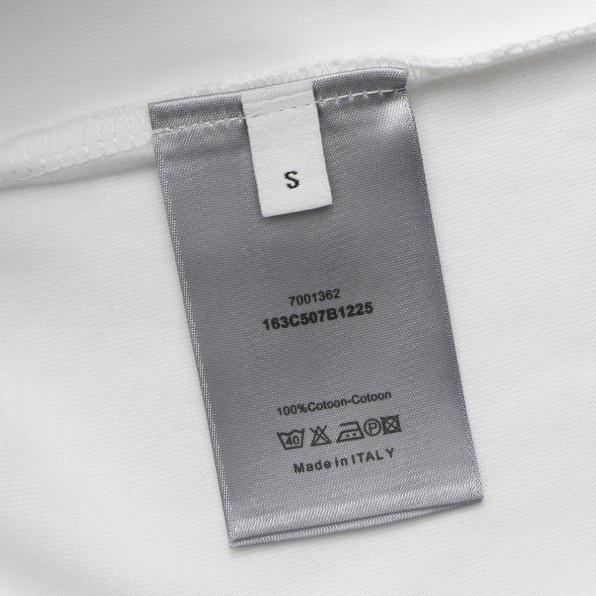 Printed T-Shirt: High-End Fashion Statement-1070