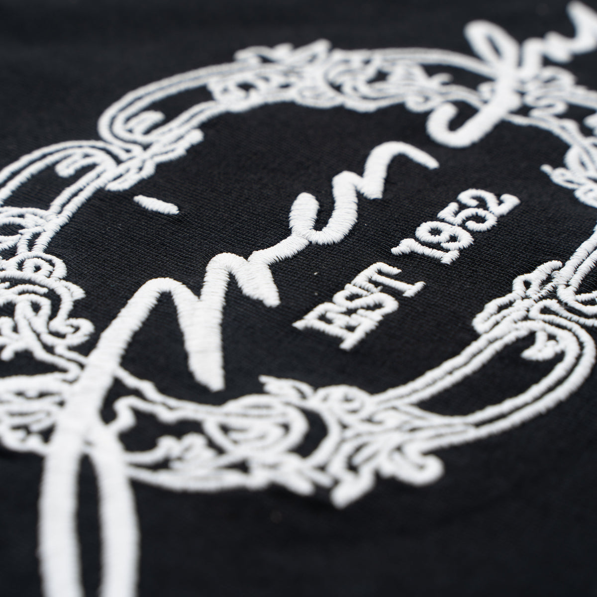 Printed T-Shirt: High-End Fashion Statement-1083