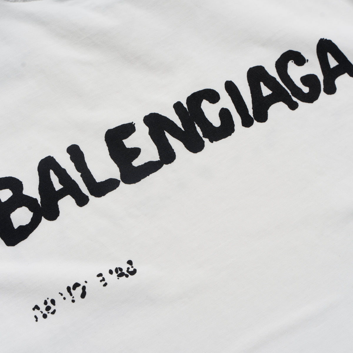 Printed T-Shirt: High-End Fashion Statement-1094