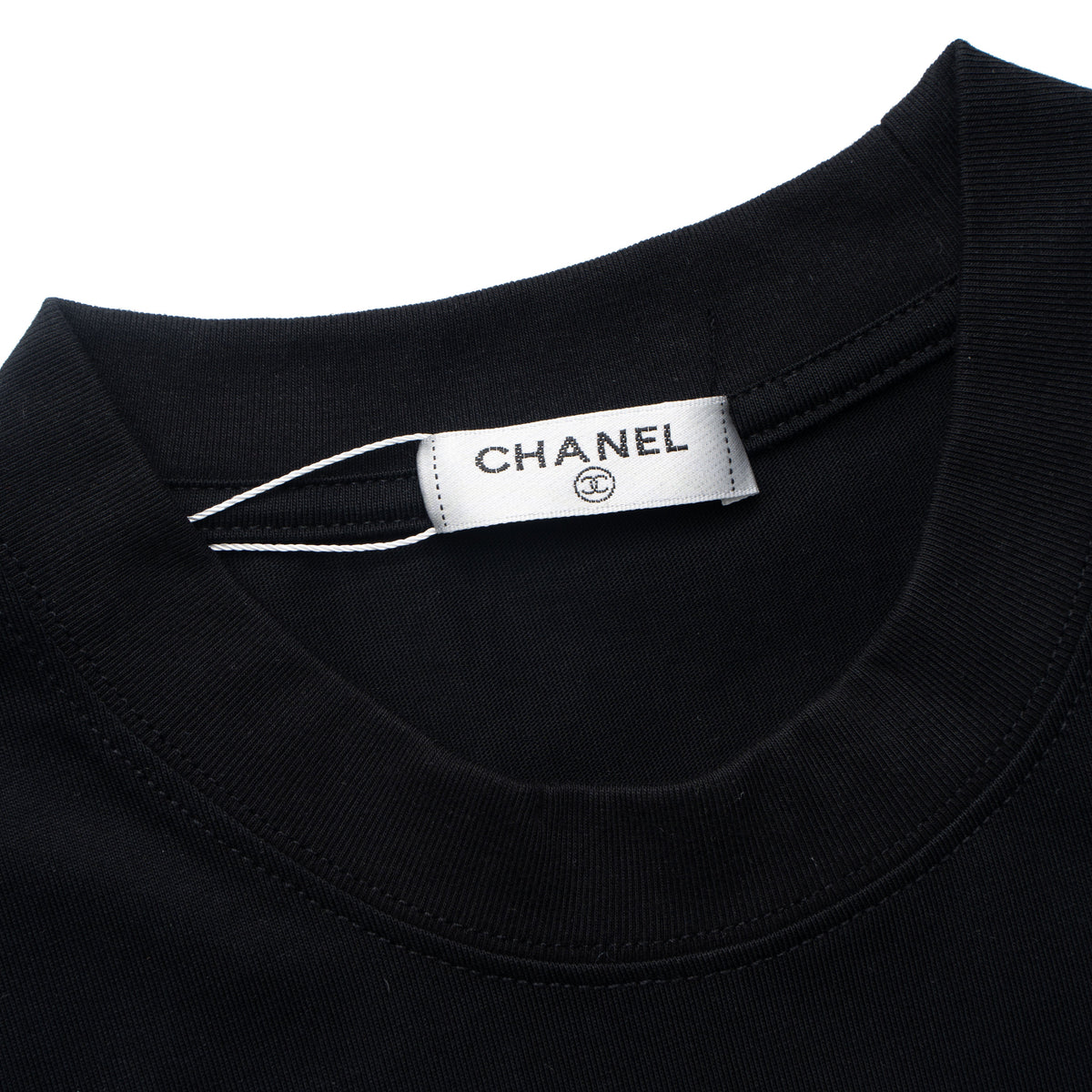 Printed T-Shirt: High-End Fashion Statement-1099