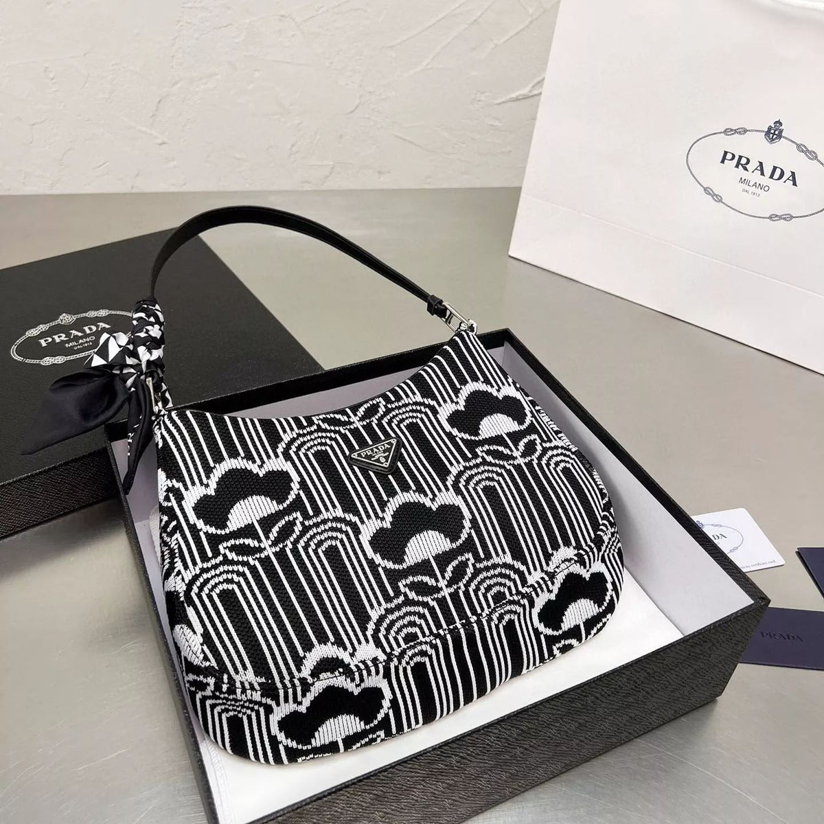 Exquisite leather bags-558