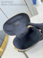 Exquisite leather bags-359