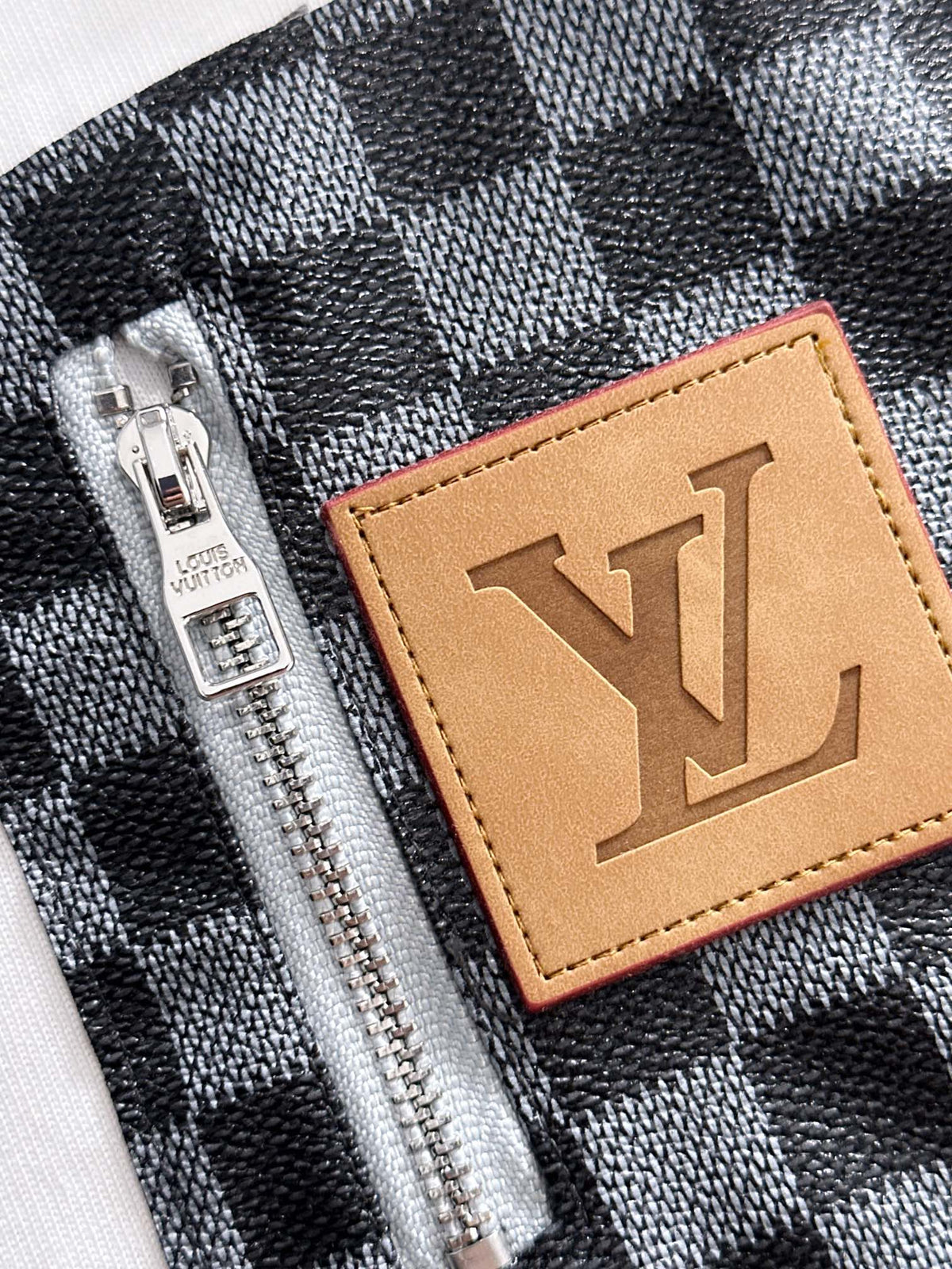 Classic Fashion Sweater-1016