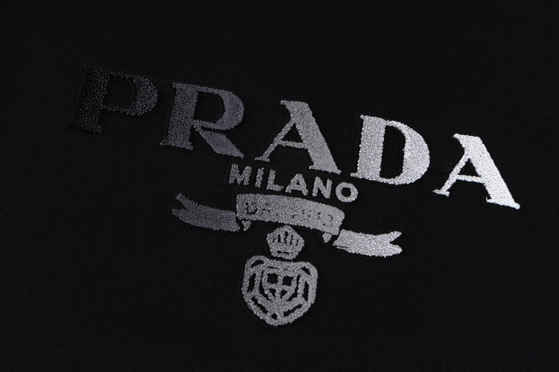 Printed T-Shirt: High-End Fashion Statement-1276