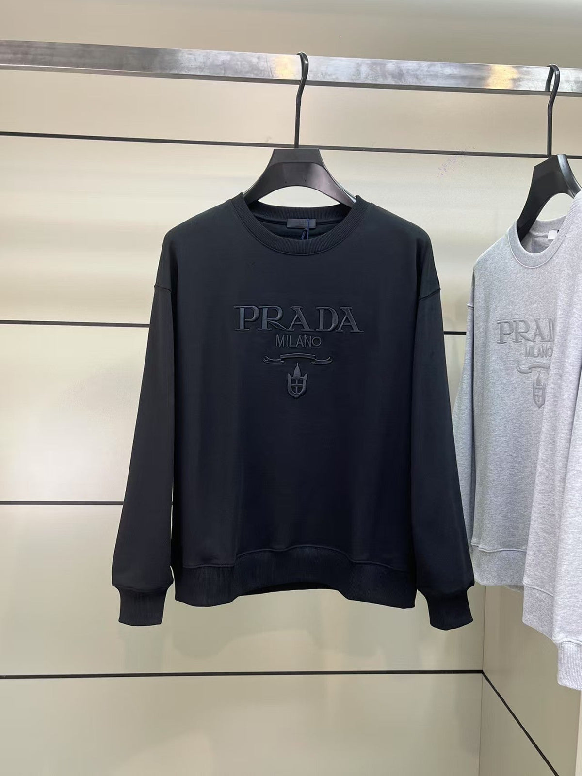 Classic Fit Hoodie-998