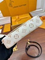 Exquisite leather bags-158