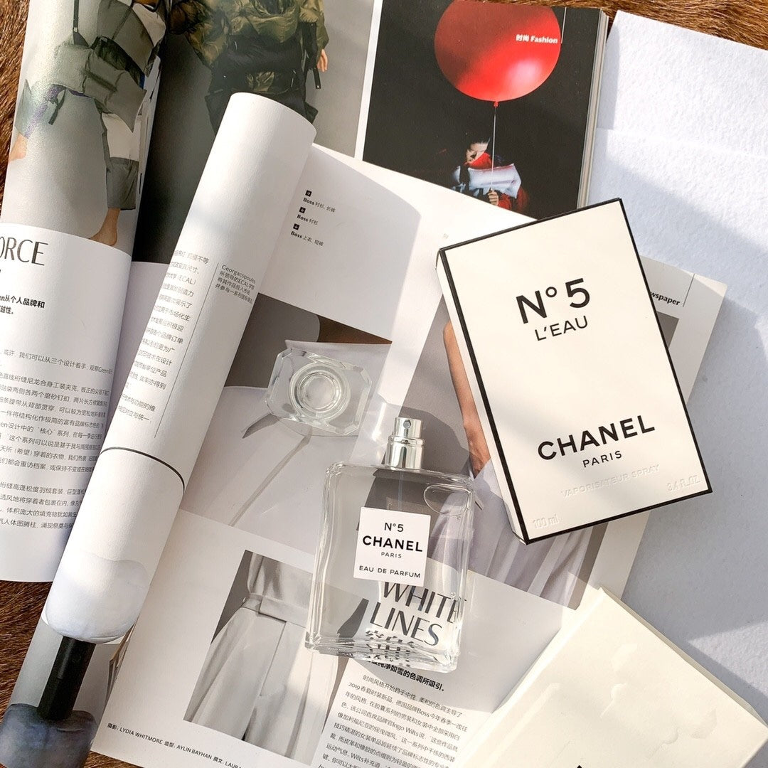 White No. 5 Eau de Parfum for Women