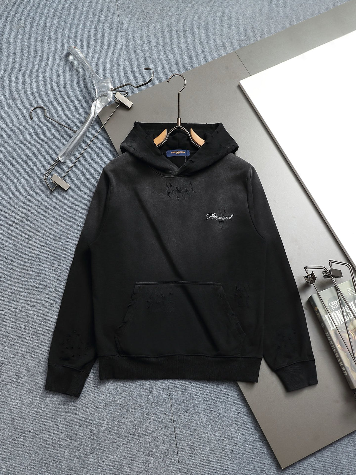 Classic Fit Hoodie-1000