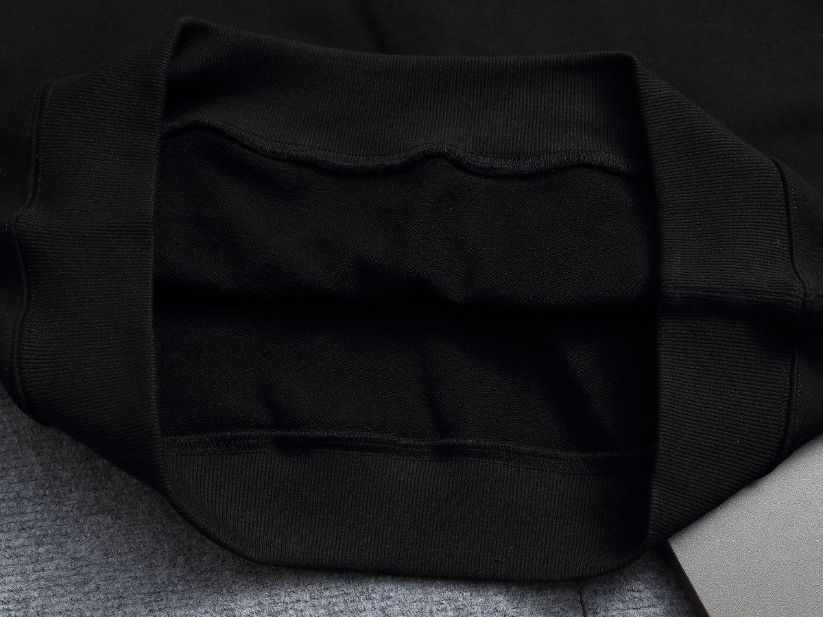 Classic Fit Hoodie-1009