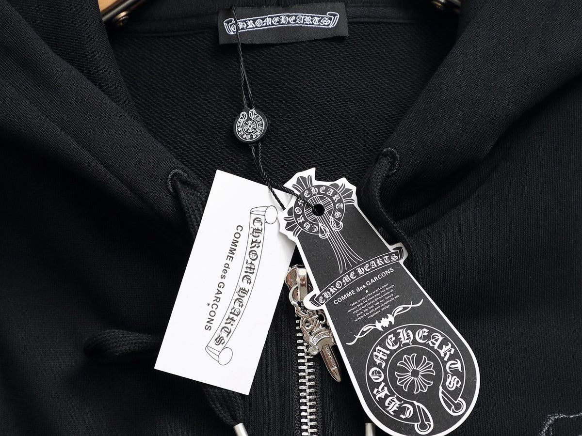 Classic Fit Hoodie-1010