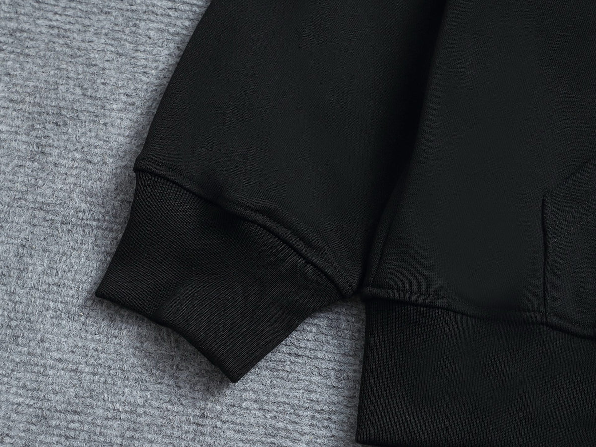 Classic Fit Hoodie-1013