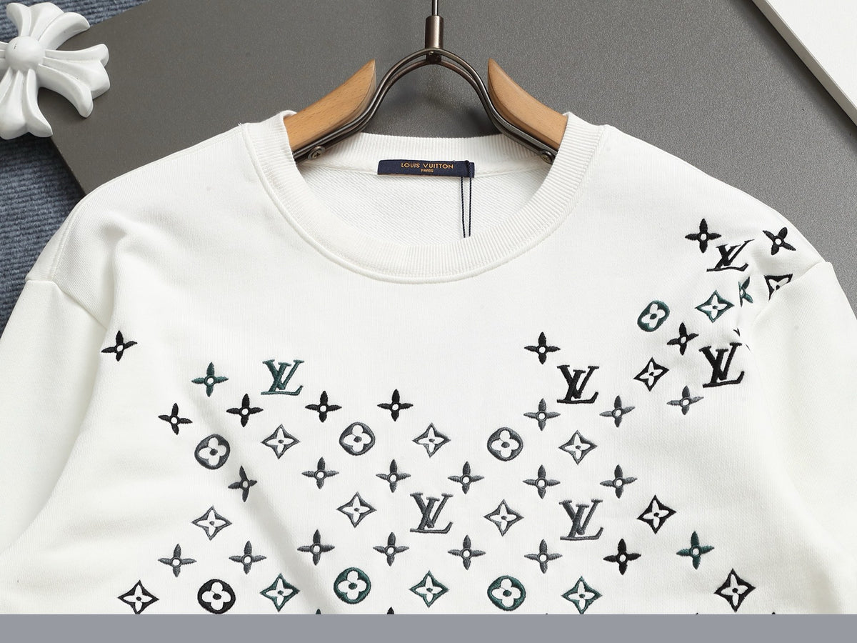 Classic Fashion Sweater-1008