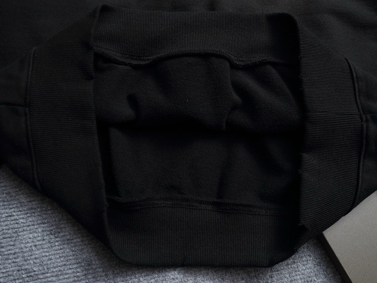 Classic Fit Hoodie-1014