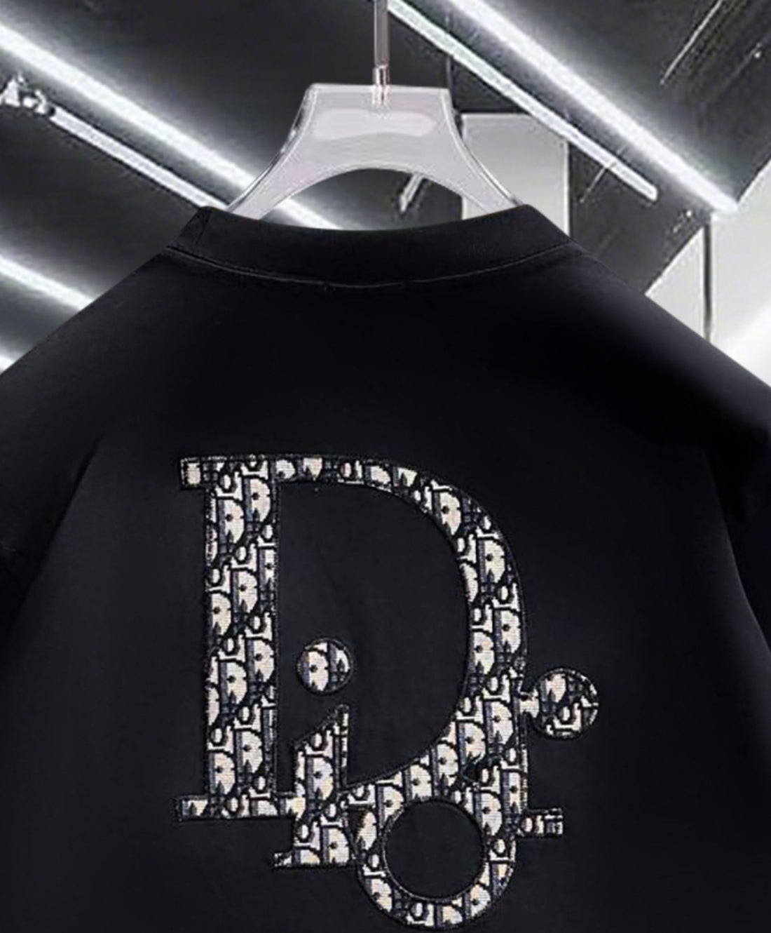 Classic Fashion Sweater-1011