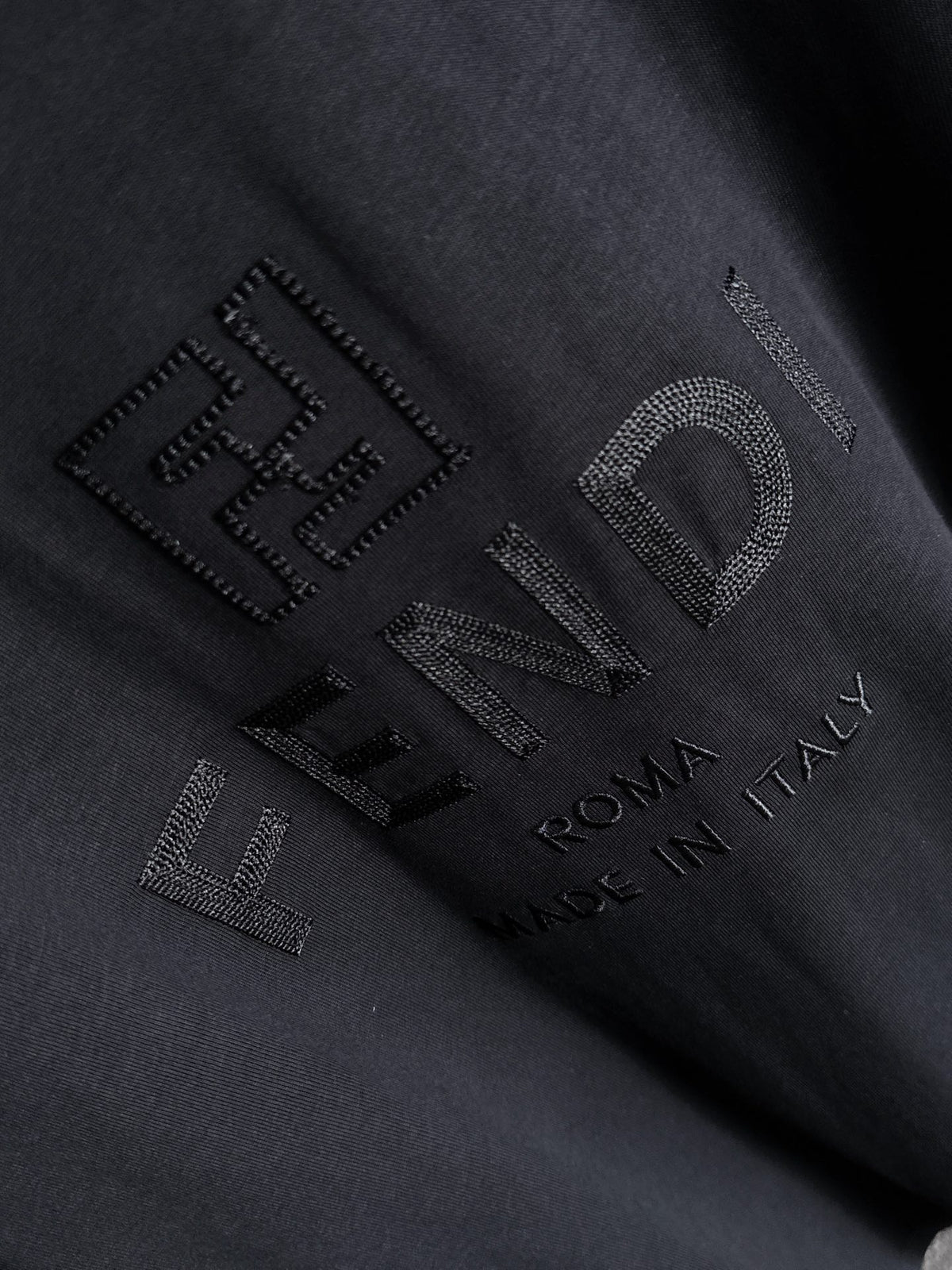 Classic Fashion Sweater-1017